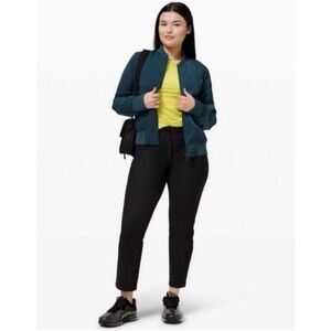 Lululemon Non-Stop Bomber Reversible Submarine Size 4 PrimaLoft